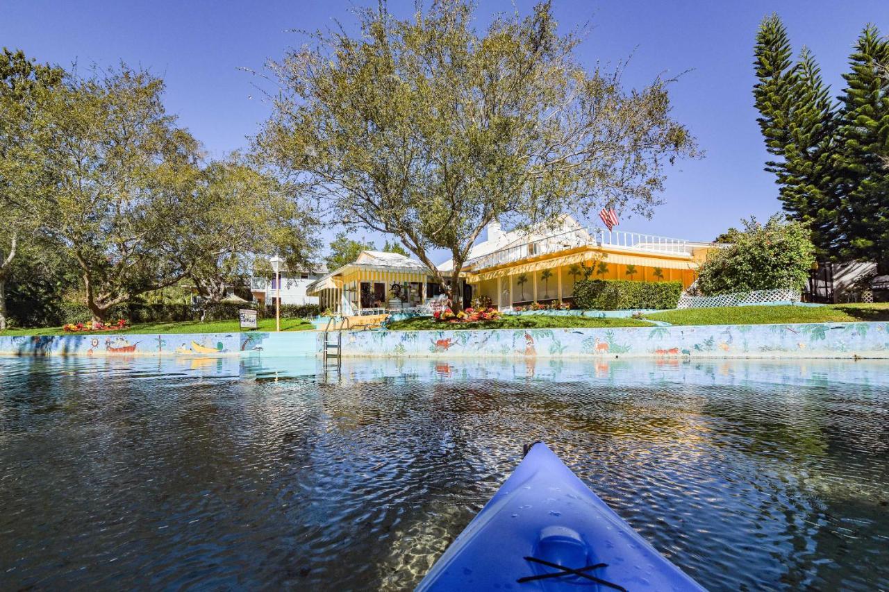 Pams Mermaid House With Riverfront Yard And Lanai! Lejlighed Weeki Wachee Eksteriør billede